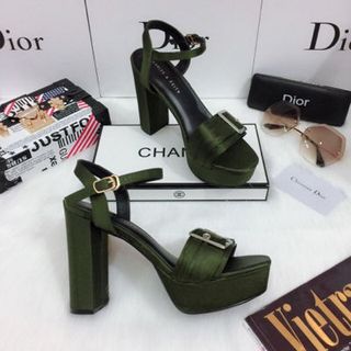 giày sandal cao got vuông