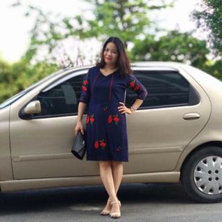 Đầm nữ