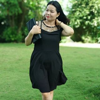 Đầm nữ