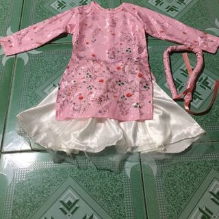 áo dài cách tân bé gái