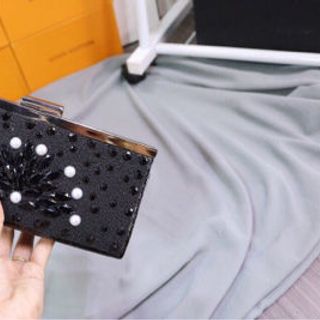 ví đá kèm dây đeo