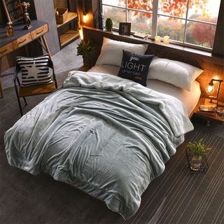 Chăn Lông Cừu Untilmart