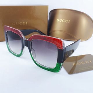 kính mát model