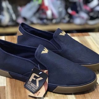 Slip on Nam