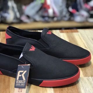 Slip on Nam
