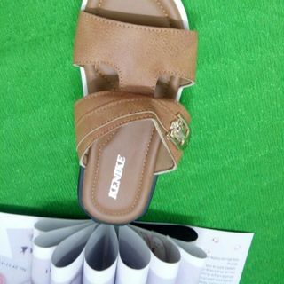 kho sỉ giày dép trẻ em giá gốc suất xưởng giá rẻ bất ngờ