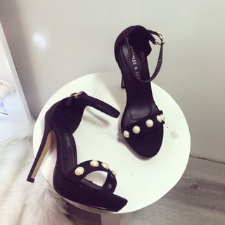 giay cao got đinh châu