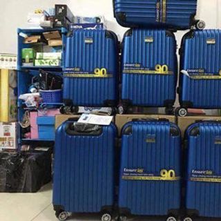 vali ensure kép thời trang