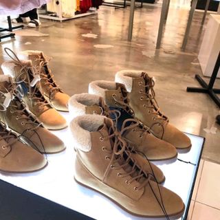 Giày QC sỉ đồng giá