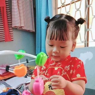 Mẫu váy cách tân trung hoa cánh quạt 3 màu như hình