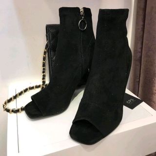 Giày QC sỉ đồng giá