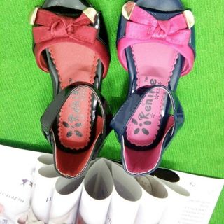 kho sỉ giày dép trẻ em giá gốc suất xưởng giá rẻ bất ngờ