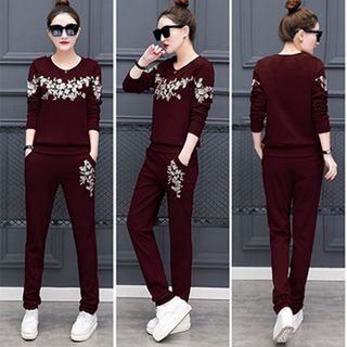 Đồ bộ thể thao nữ thêu hoa TT102