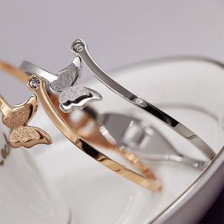 vòng titan bướm phun cát