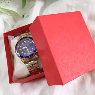 Hộp đựng đồng hồ