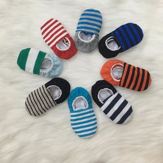 Giày vớ sơ sinh