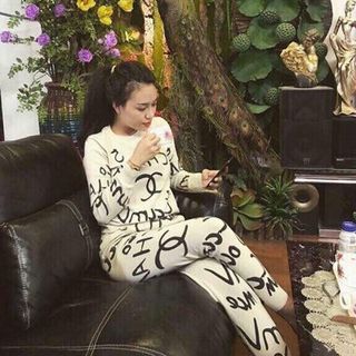 ái kiểu áo nhún