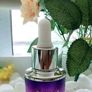 serum diệp lục trà xanh