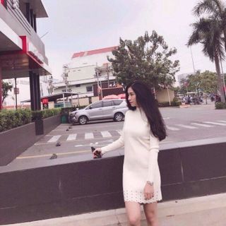 đầm len cổ cao