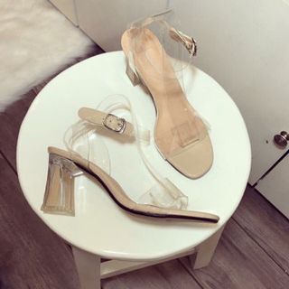 giày sần got vuông