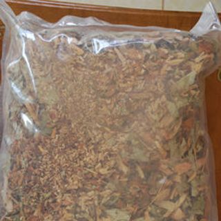 Thang AMAKONG ngâm rượu tết