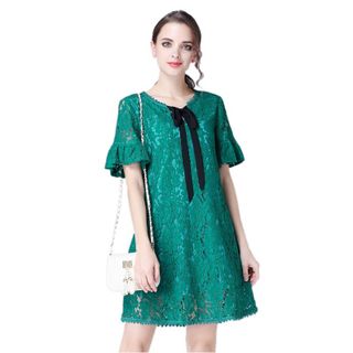 Đầm ren London tay loe cột nơ đủ size