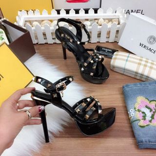 giày cao got đinh