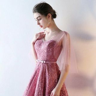 ĐẦM XÒE TAY LOE ĐÍNH ĐÁ