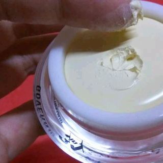 Kem dưỡng trắng mịn hồng hào