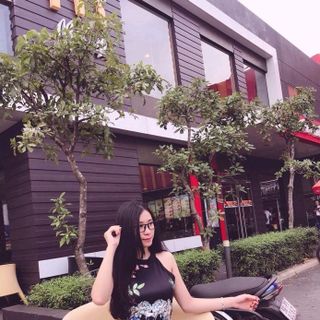 Đầm yếm