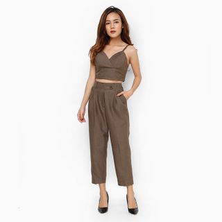 Set áo 2 dây corset và quần baggy HT sọc màu nâu