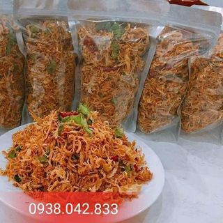KHÔ GÀ LÁ CHANH