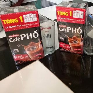 cafe phố tặng ly