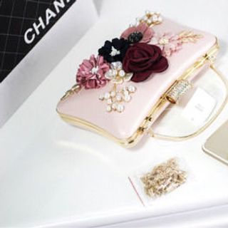 ví dự tiệc