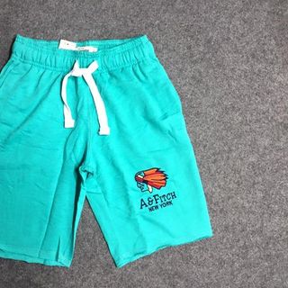 Quần short thể thao