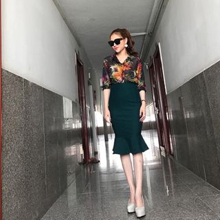 chân váy đuôi cá vải umi dài 68cm