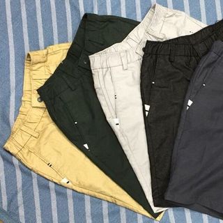 Quần short kaki nam gian lung thun