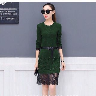 Đầm len phối ren tua rua kèm nịt