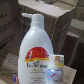 dầu gội Enchanteur Magic 650gr tặng kèm xịt khử mùi Enchanteur