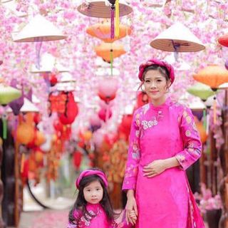 Áo dài mẹ con siêu đẹp