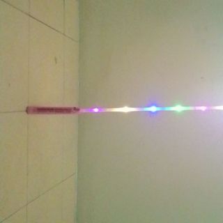 Bóng Galaxy chóp tay cằm có chữ Chúc Mừng Năm Mới