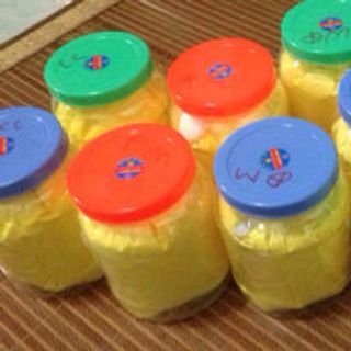 Tinh Bột Nghệ Vàng
