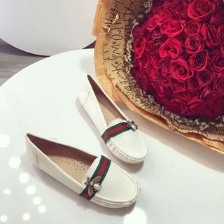 giày mọi con ong hang