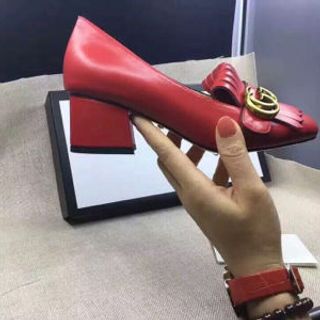 giày mọi got vuông