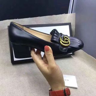 giày mọi got vuông