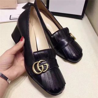 giày mọi got vuông