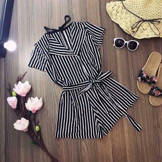 Jum đầm hot girl