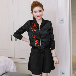 Áo Khoác Bomber Dù Hai Lớp Thêu Hoa Đào giá sỉ