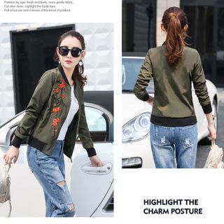 Áo Khoác Dù Bomber Đen Hai Lớp Thêu Hoa Đào