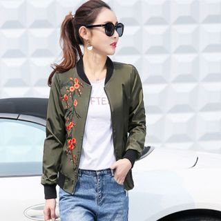 Áo Khoác Dù Bomber Rêu Hai Lớp Thêu Hoa Đào giá sỉ